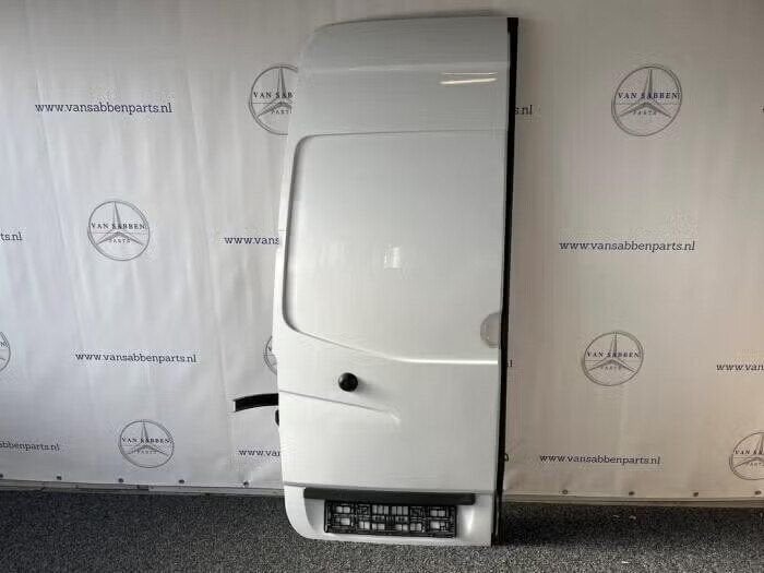 Achterdeur Bus-Bestelauto van een Mercedes Sprinter (147), Auto-onderdelen, Ophalen of Verzenden, Gebruikt, Achter, Achterklep