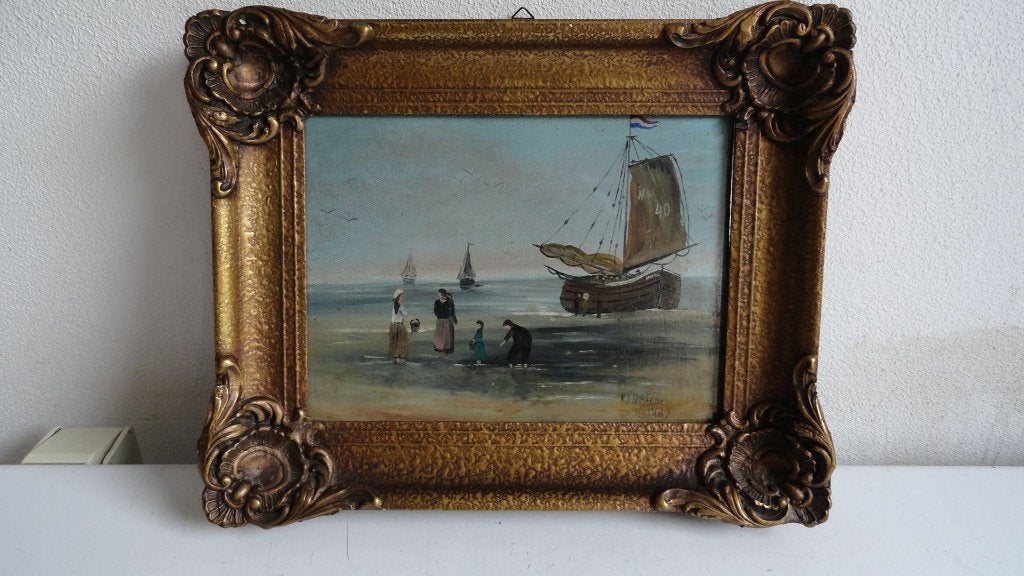 Olieverfschilderij: Strandgezicht met schuit - N.J. Hofstede, Bijzondere lijst, Ophalen of Verzenden, Olieverf, Klassiek