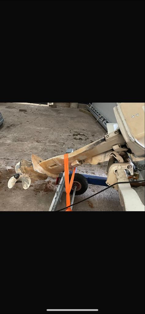 Mooie boot met 2-takt motor en aanhanger, Watersport en Boten, Ophalen, Gebruikt