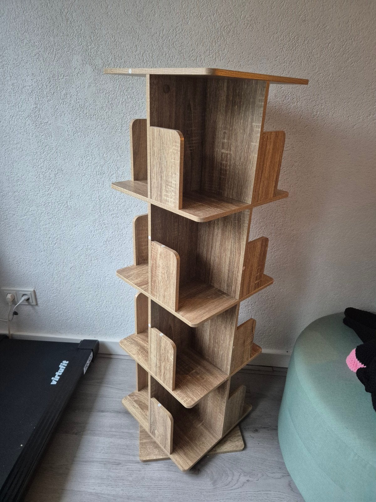 Draaibare boekenkast – 4 etages, Huis en Inrichting, Met plank(en), Minder dan 50 cm, 100 tot 150 cm, Zo goed als nieuw