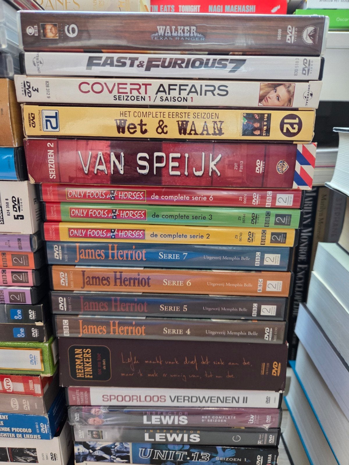 Verzameling dvd boxen tv series, Alle leeftijden, Ophalen of Verzenden, Zo goed als nieuw, Actie en Avontuur