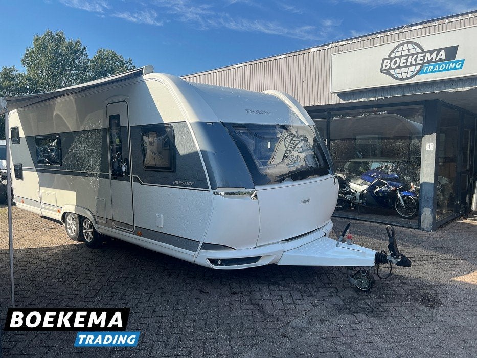 Hobby 650 KFU Prestige Stapelbed Mover Luifel (bj 2019), Weibuorren 1a
9247AX  URETERP, NL, Hobby, Boekema Trading, Luifel