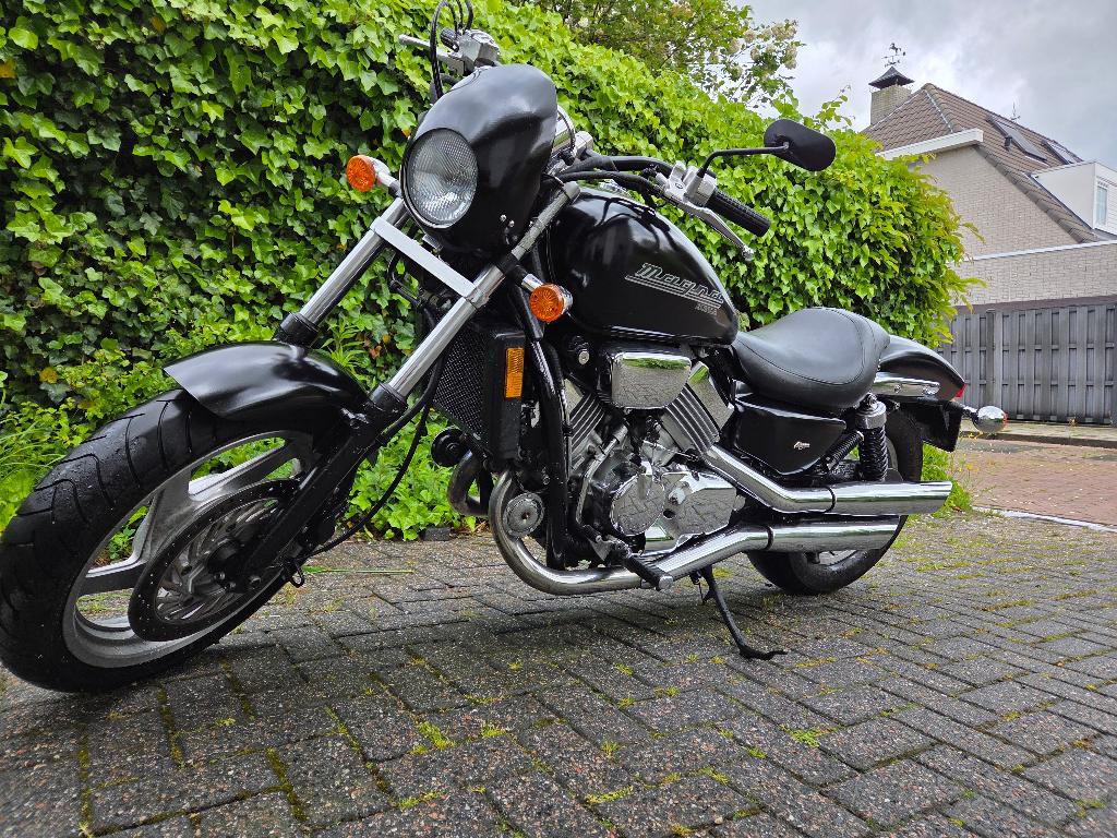 Honda Magna VF750C, Motoren, Motoren | Honda, 750 cc, Occasion, 4 cilinders, Particulier