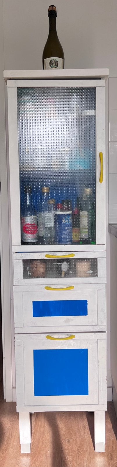 Vitrine cabinet, Ophalen, 50 tot 100 cm, Zo goed als nieuw, Minder dan 100 cm