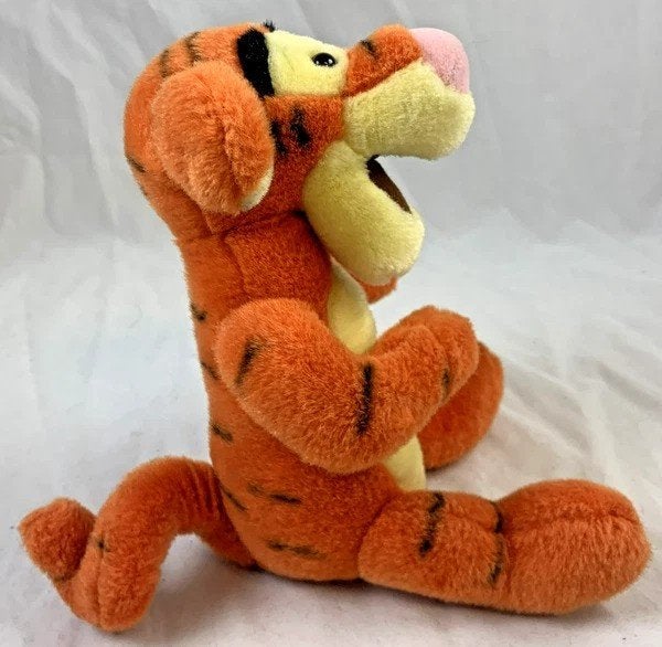 Disney Teigetje Winnie de Poeh pluche knuffel Disneyland, Coolsingel 104, 3011 AG Rotterdam, Netherlands, Oranje, Disney, Disney