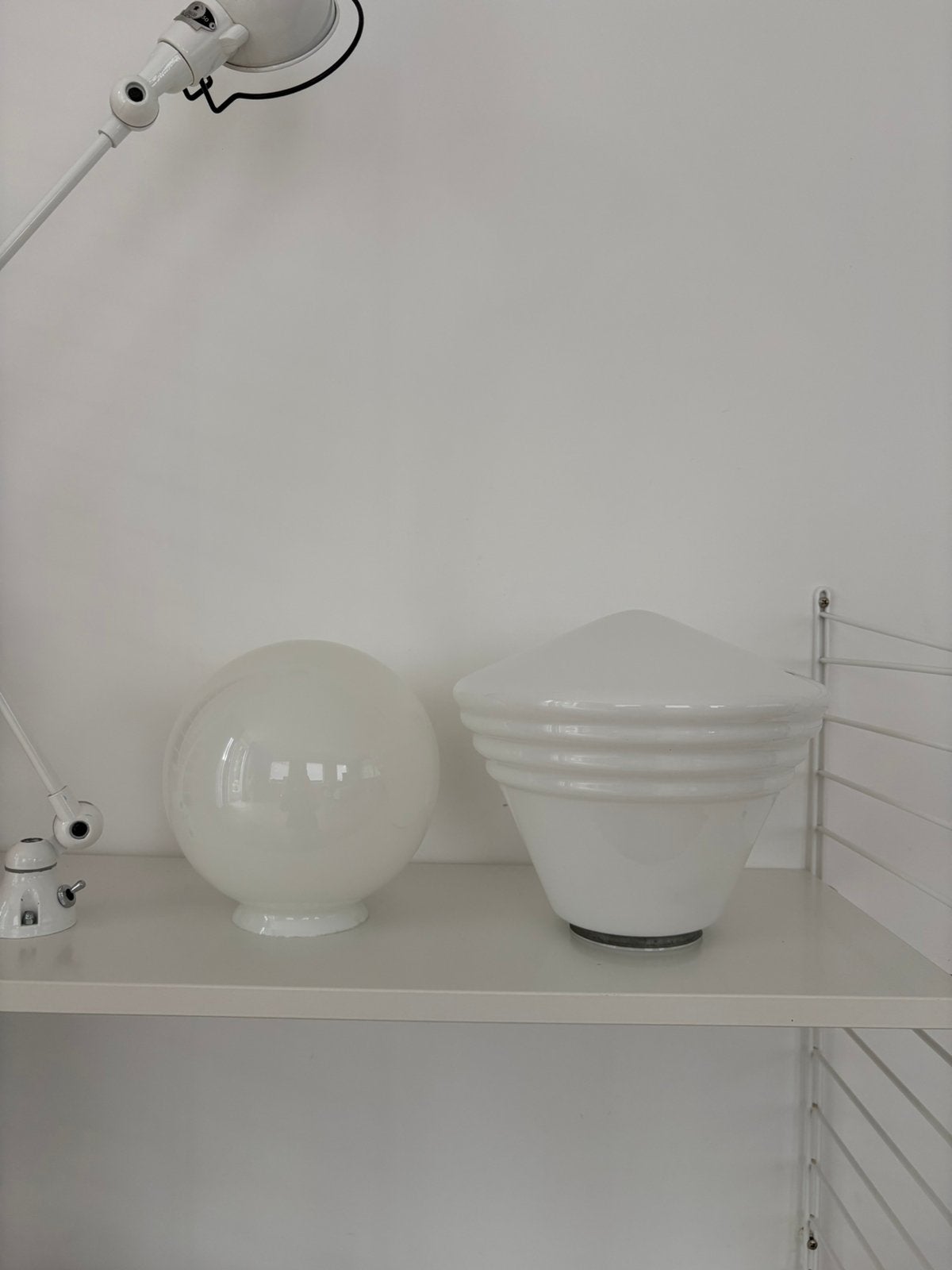 XL vintage schoollamp, art deco bollamp, opaline, retro lamp, Antiek en Kunst, Ophalen of Verzenden
