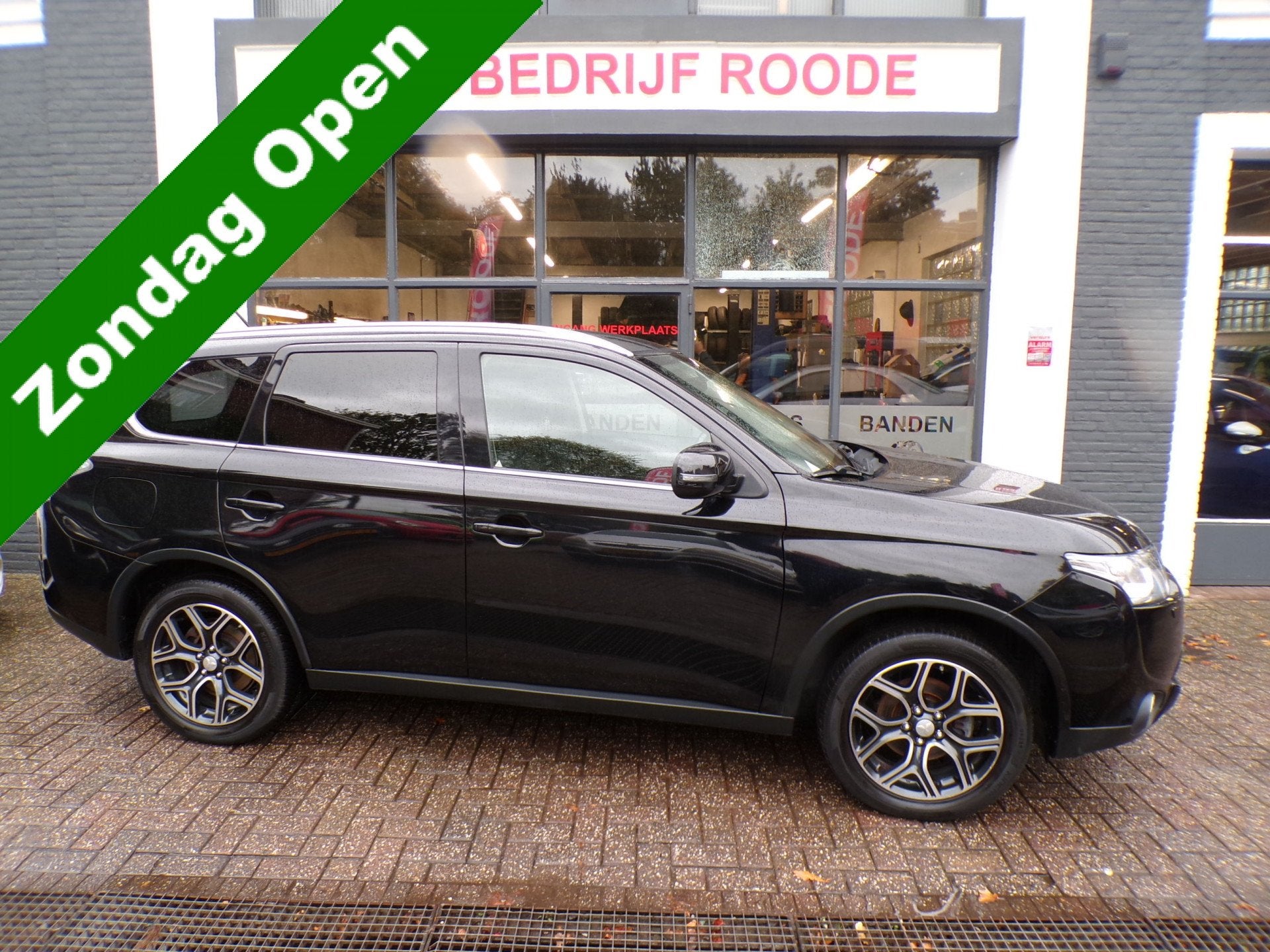 Mitsubishi Outlander 2.0 PHEV Executive Edition X-Line VOL O, Auto's, Automaat, 4 cilinders, Met garantie (alle), Zwart
