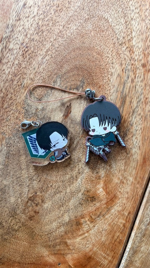 Levi Ackermann Attack on Titan sleutelhanger strap, Verzenden, Zo goed als nieuw
