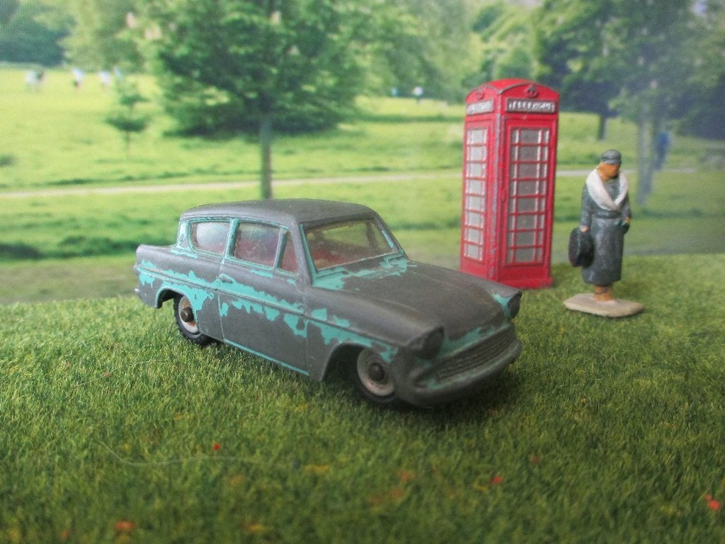 1/43 Ford Anglia - Dinky Toys Meccano 155, Hobby en Vrije tijd, Ophalen of Verzenden, Gebruikt, Auto, Overige merken