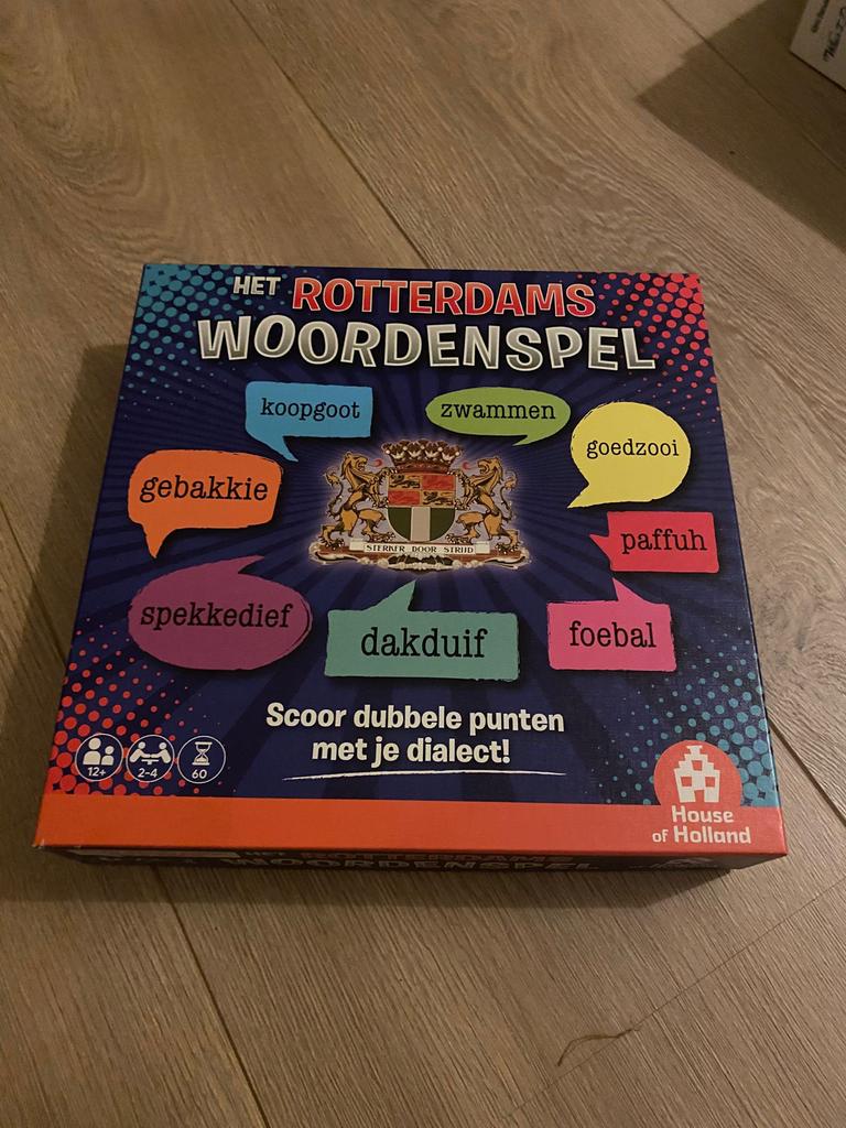 Het Rotterdams Woordenspel, Drie of vier spelers, Ophalen of Verzenden, Zo goed als nieuw