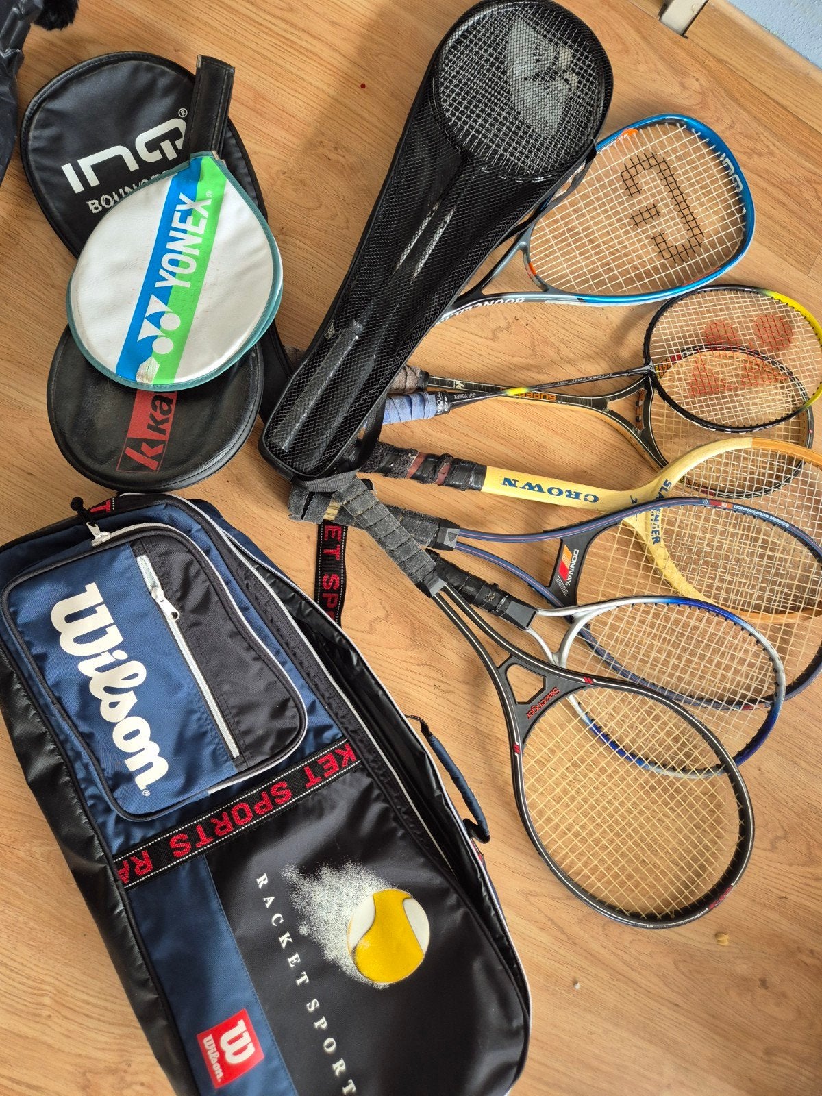 Diverse tennis- en badmintonrackets met tassen, Ophalen, Gebruikt, Racket, Wilson