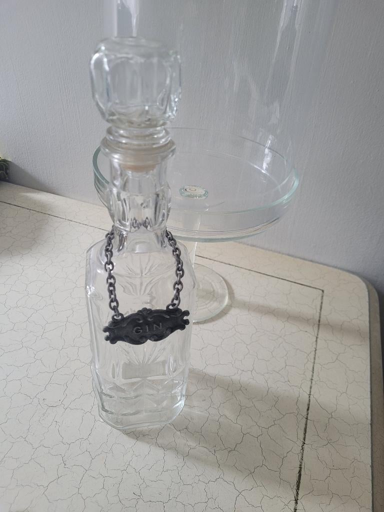 Vintage glazen karaf met metalen label gin, Ophalen of Verzenden