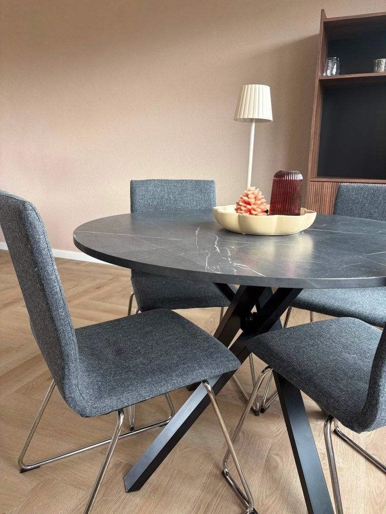 Eettafel Ikea Marmerlook (MARIEDAMM) incl. 4 stoelen, Ophalen, Overige materialen, Rond, Zo goed als nieuw