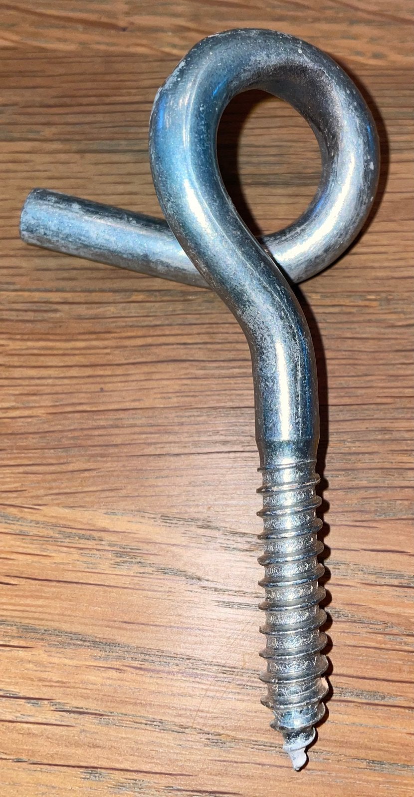 Schommelhaak houtdraad verzinkt 10cm lang 4 cm schroefdraad, Ophalen of Verzenden, Zo goed als nieuw