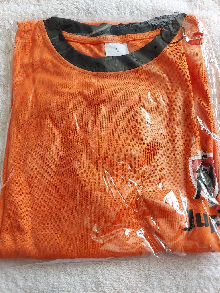 oranje shirt, Verzamelen, Sportartikelen en Voetbal, Ophalen, Nieuw, Overige binnenlandse clubs, Shirt