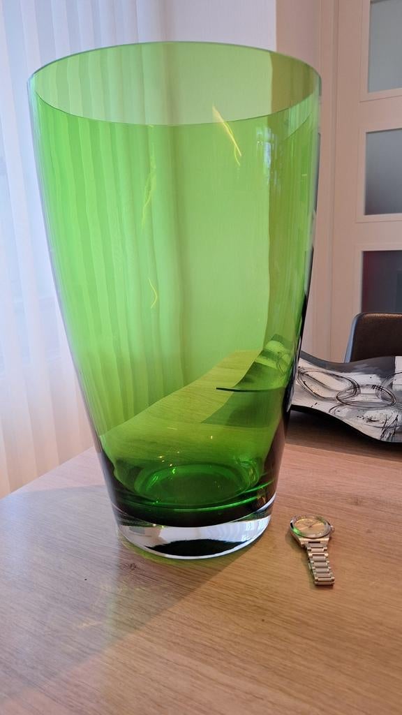 Groen glazen zeer grote vaas, Ophalen of Verzenden, Minder dan 50 cm, Groen, Glas