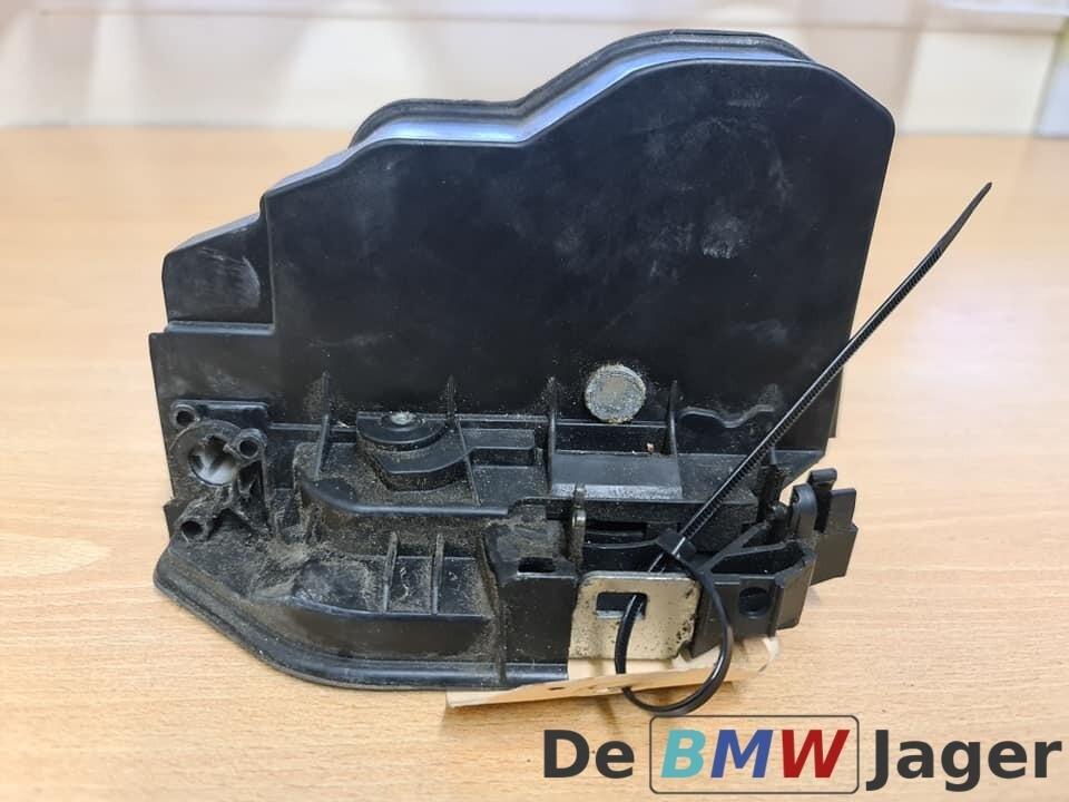 Deurslot rechtsvoor BMW E87 E90 E60 F30 F36 7036168, Auto-onderdelen, Gebruikt, Ophalen of Verzenden, BMW, BMW