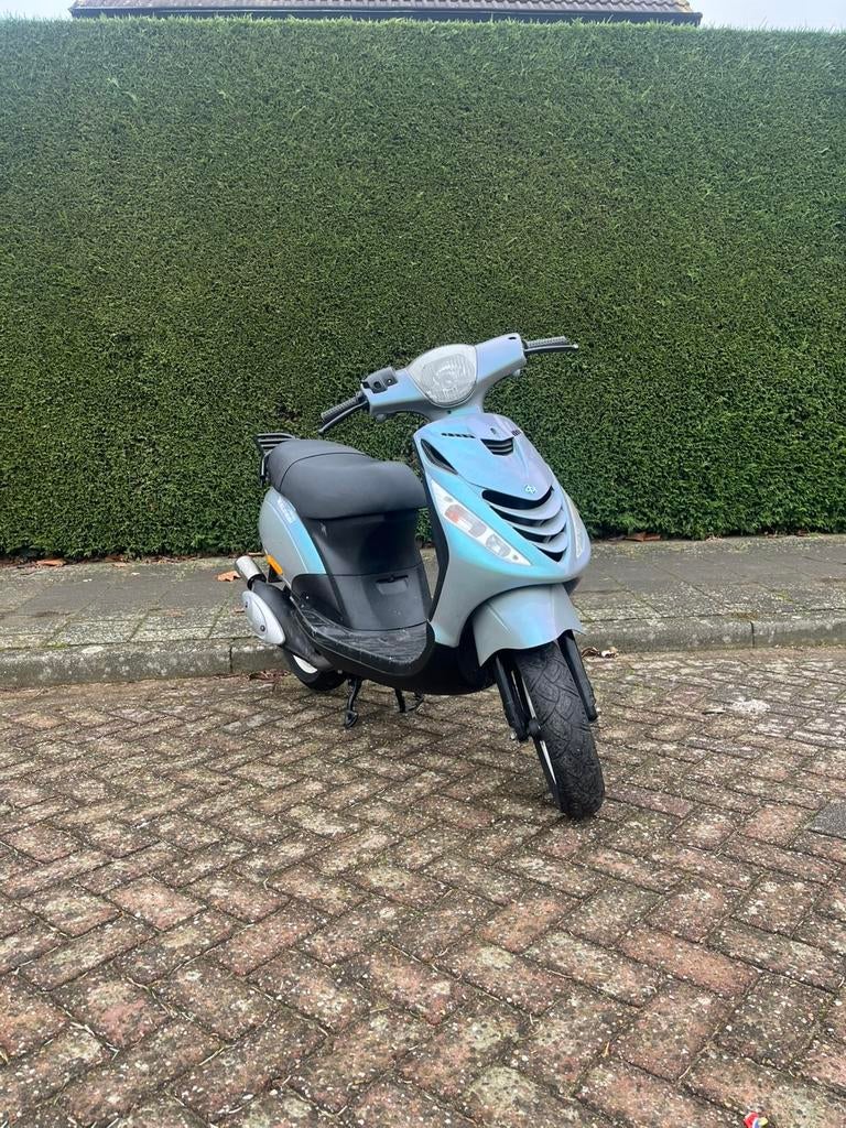 Piaggio zip 2t, Fietsen en Brommers, Scooters | Piaggio, Ophalen, Tweetakt, Zip, 50 cc