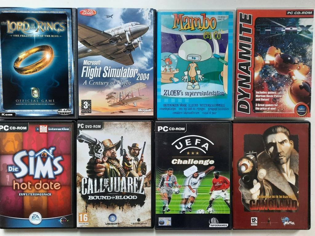 Partijtje van 33 x  PC CD ROM's             bijna gratis, Ophalen of Verzenden, Zo goed als nieuw, Overige genres