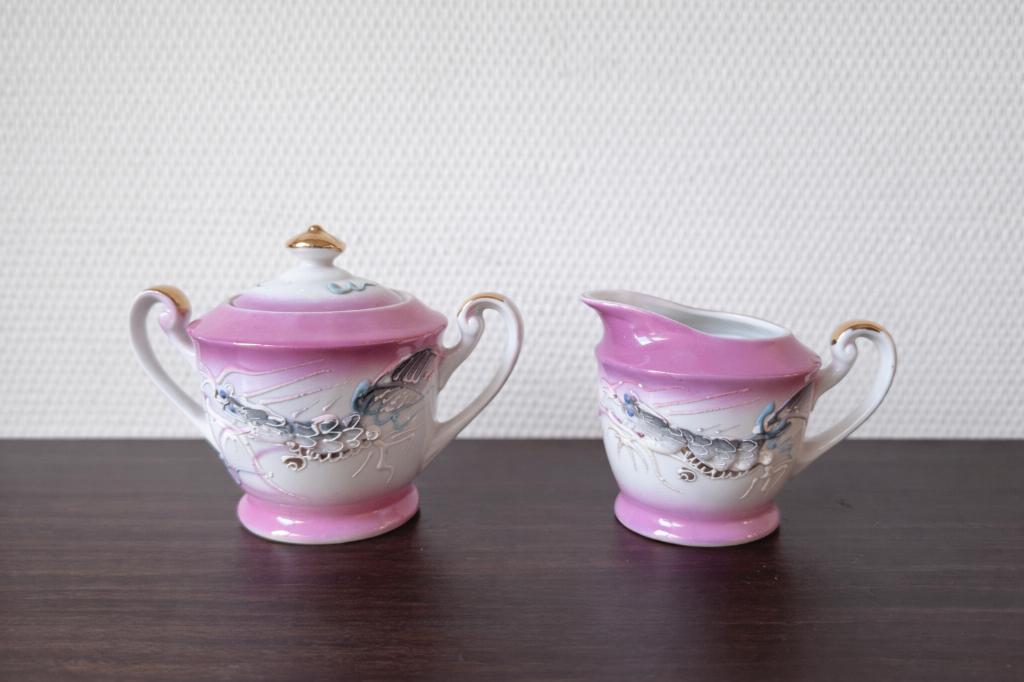Roze Vintage Japans Roomstel Draken Reliëf Servies, Ophalen of Verzenden