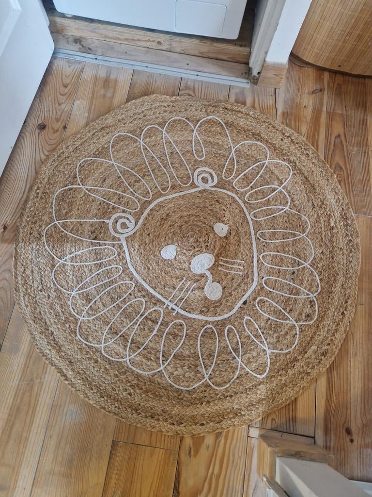 Jute kinderkamer kleed met leeuw - Kwantum, Huis en Inrichting, Stoffering | Tapijten en Kleden, Rond, Scandinavisch, Ophalen of Verzenden