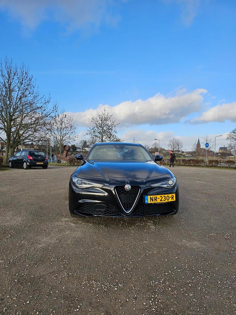Alfa Romeo Giulia 2.2 JTD 150pk 2017 Zwart
