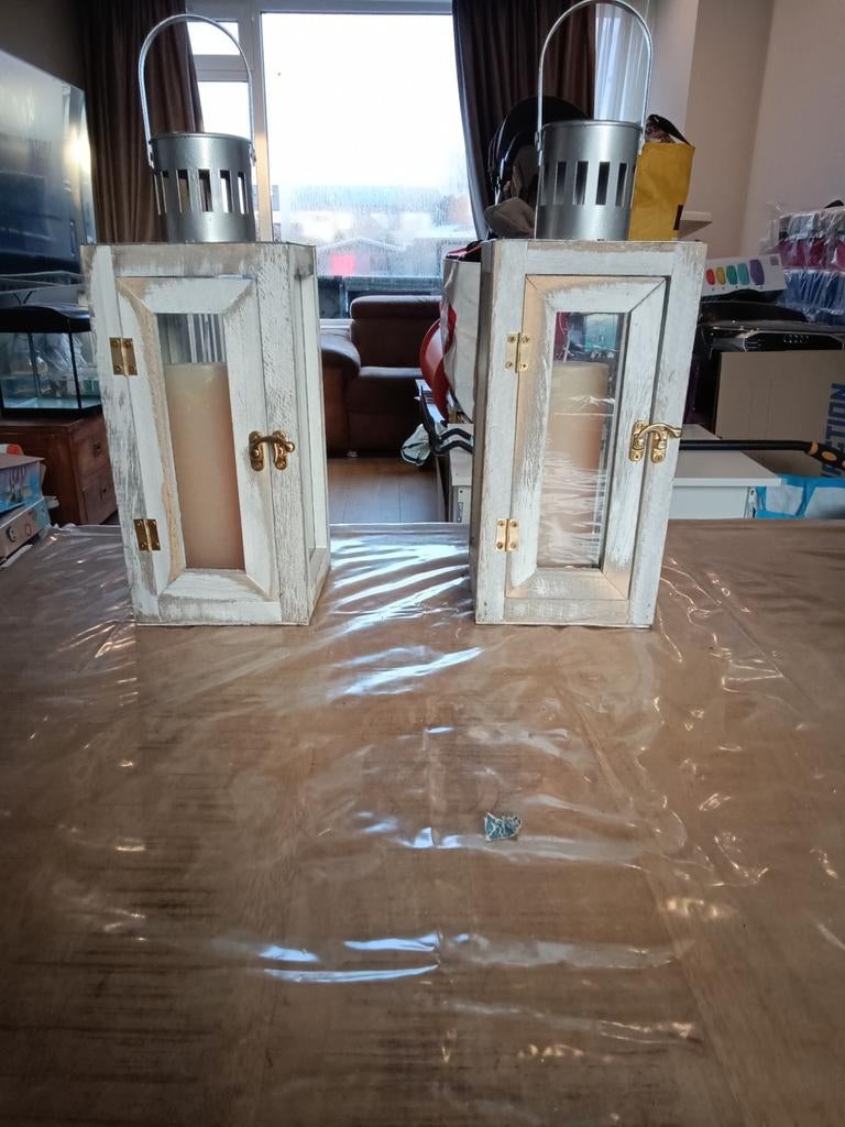 Windlicht 40 cm  met grote kaarsen 2 stuks, Ophalen of Verzenden