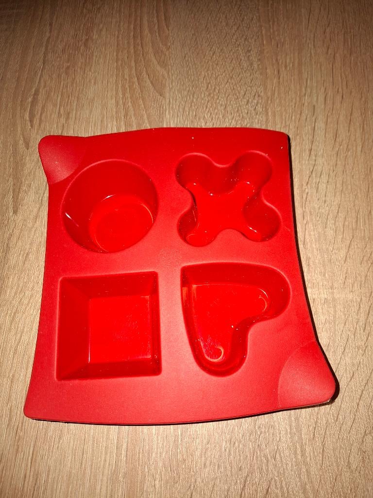 Tupperware "Multiflex Prince Kwartetvorm" Nieuw, Ophalen of Verzenden, Nieuw, Rood, Overige typen