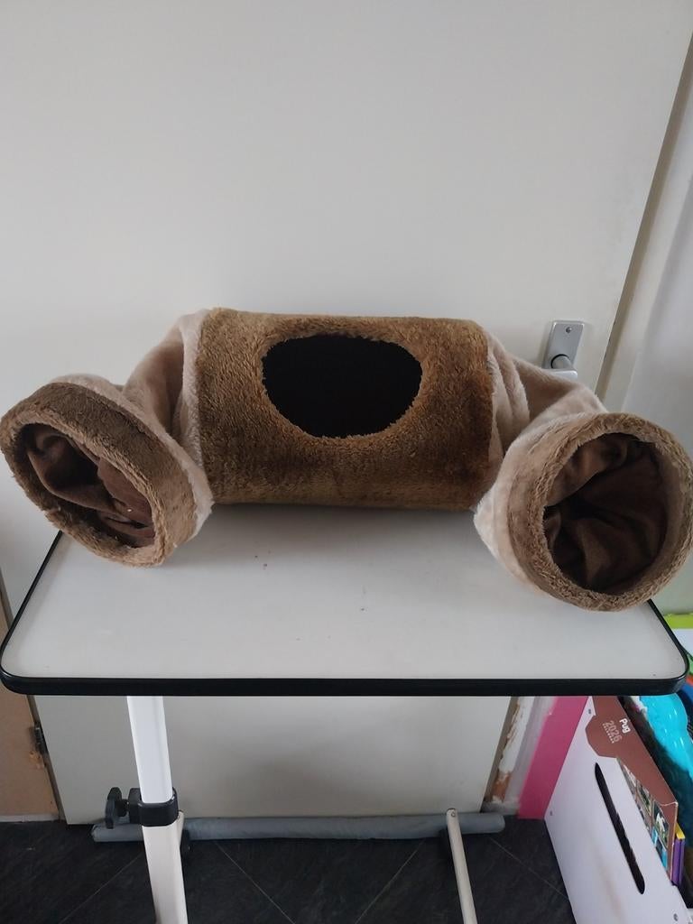 Leuke bruine katten kraak tunnel, Ophalen of Verzenden, Zo goed als nieuw