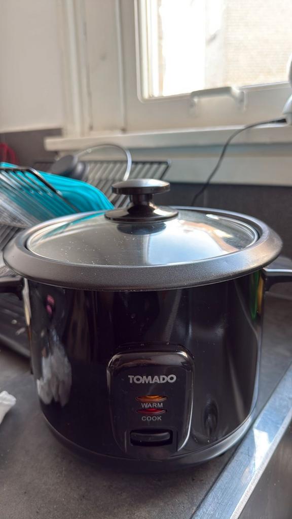 Tomado 1L Rijstkoker - Zo goed als nieuw!, Witgoed en Apparatuur, Ophalen of Verzenden, Vaatwasmachinebestendig, Zo goed als nieuw
