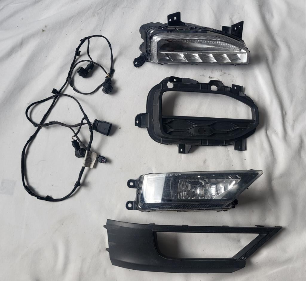 2019 VW TIGUAN LED DAGRIJVERLICHTING MISTLICHT PDC KAPPEN, Auto-onderdelen, Verlichting, Ophalen of Verzenden, Gebruikt, Volkswagen