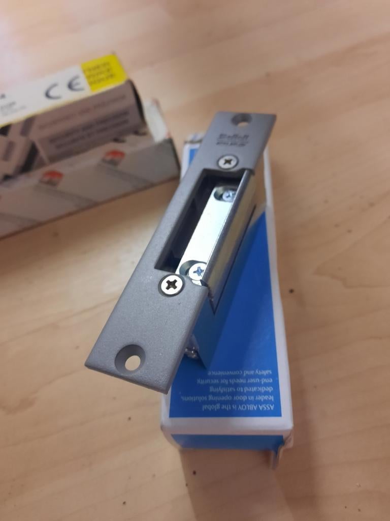 Effeff electrische sluitplaat 17kl 37kl, Ophalen of Verzenden, Nieuw