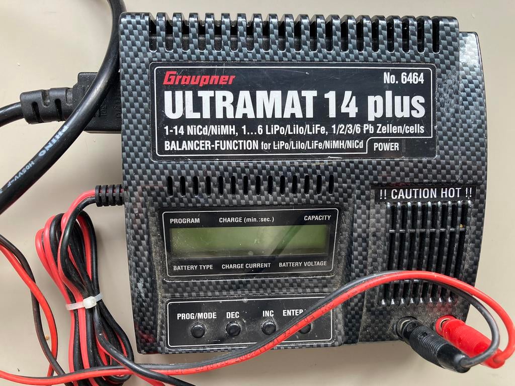 Graupner ultramat 14 plus lader, Ophalen of Verzenden, Gebruikt