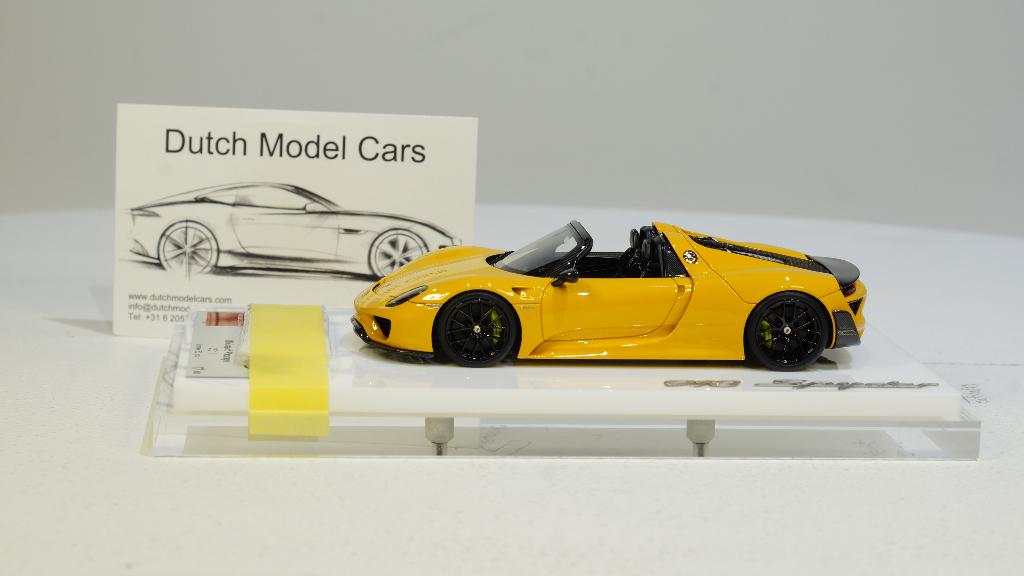 1:43 Porsche 918 Spyder Weissach Package MakeUp Eidolon geel, Hobby en Vrije tijd, Modelauto's | 1:43, Ophalen of Verzenden, Nieuw