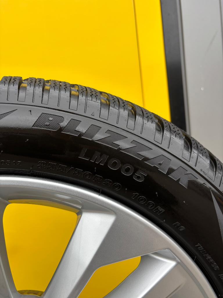 DEMOSET 20” Audi Q6 velgen + winterbanden, Ophalen, Gebruikt, Velg(en), Winterbanden