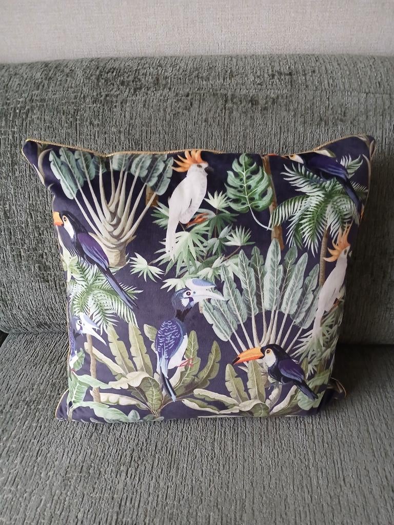 Prachtig mooi kussen met vogels/toekan, Huis en Inrichting, Woonaccessoires | Kussens, Ophalen of Verzenden, Zo goed als nieuw
