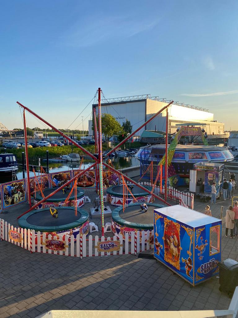 Bungee trampoline compleet met tuv startklaar, Ophalen, Zo goed als nieuw