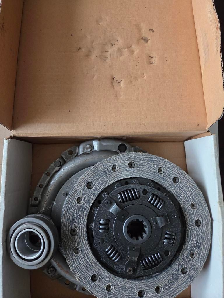 Koppeling koppelingsset Mercedes W123 W201 Benzine, Auto-onderdelen, Transmissie en Toebehoren, Ophalen of Verzenden, Mercedes-Benz