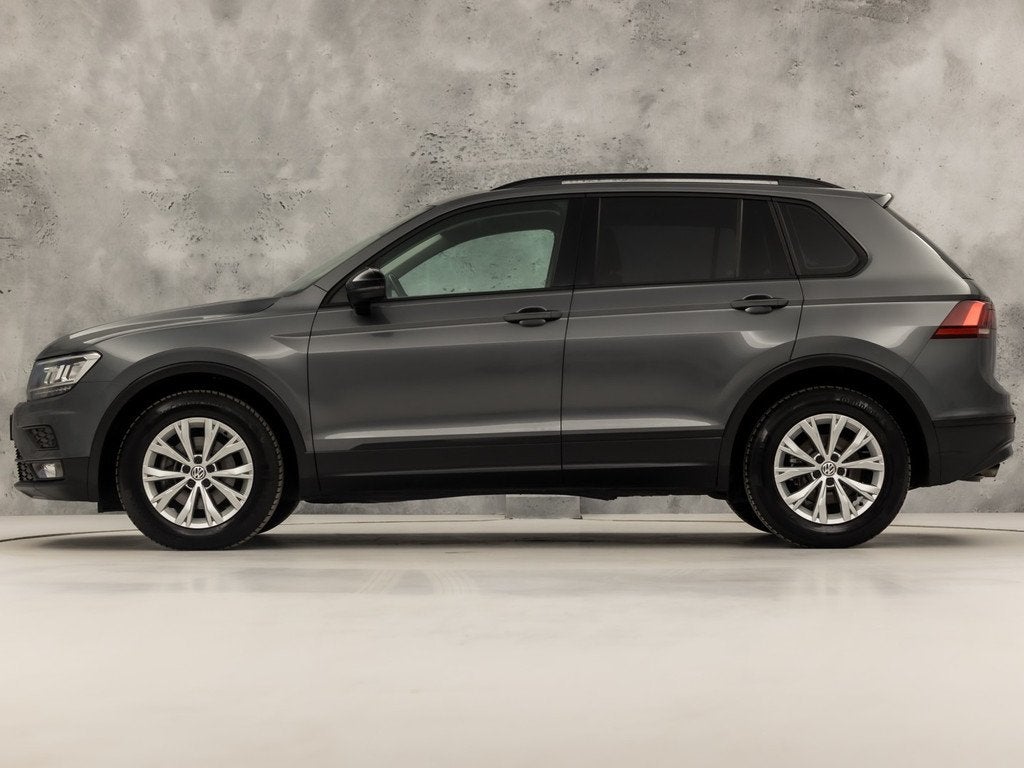 Volkswagen Tiguan 1.4 TSI Sportline (APPLE CARPLAY, GROOT NA, Voorwielaandrijving, 12 maanden, Gebruikt, 4 cilinders
