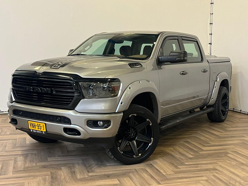 Dodge RAM 1500 BIG HORN|4WD|GRIJSKENTEKEN|LPG|INRUIL MOGELIJ, Automaat, 2382 kg, Stof, Gebruikt
