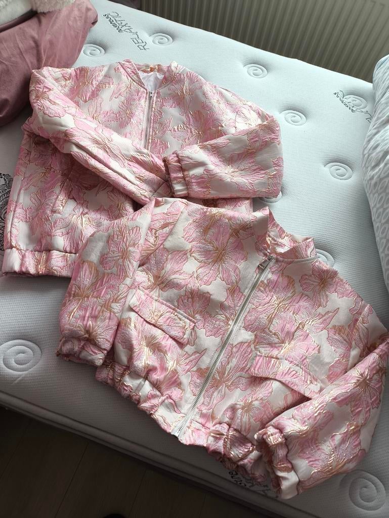 Moeder Dochter Twinning Set - Roze Bloemen Bomberjacks, Maat 38/40 (M), Ophalen of Verzenden, Zo goed als nieuw, Golden Live