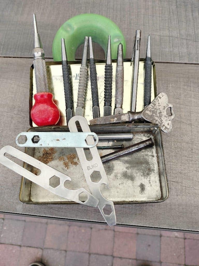 hand gereedschap, Ophalen