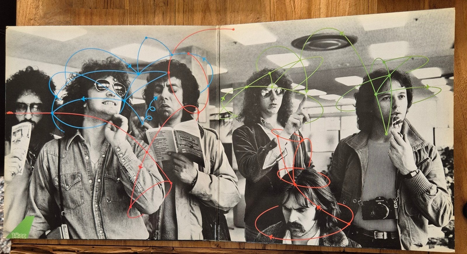 zeer mooie 10cc vinyl in nm,alleen ophalen, Ophalen, Zo goed als nieuw, LP