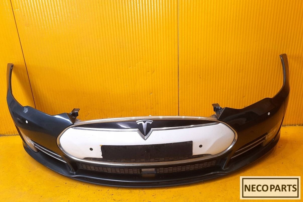 TESLA MODEL S VOORBUMPER ORIGINEEL COMPLEET ALLES LEVERBAAR, Gebruikt, Overige automerken, -, Ophalen of Verzenden