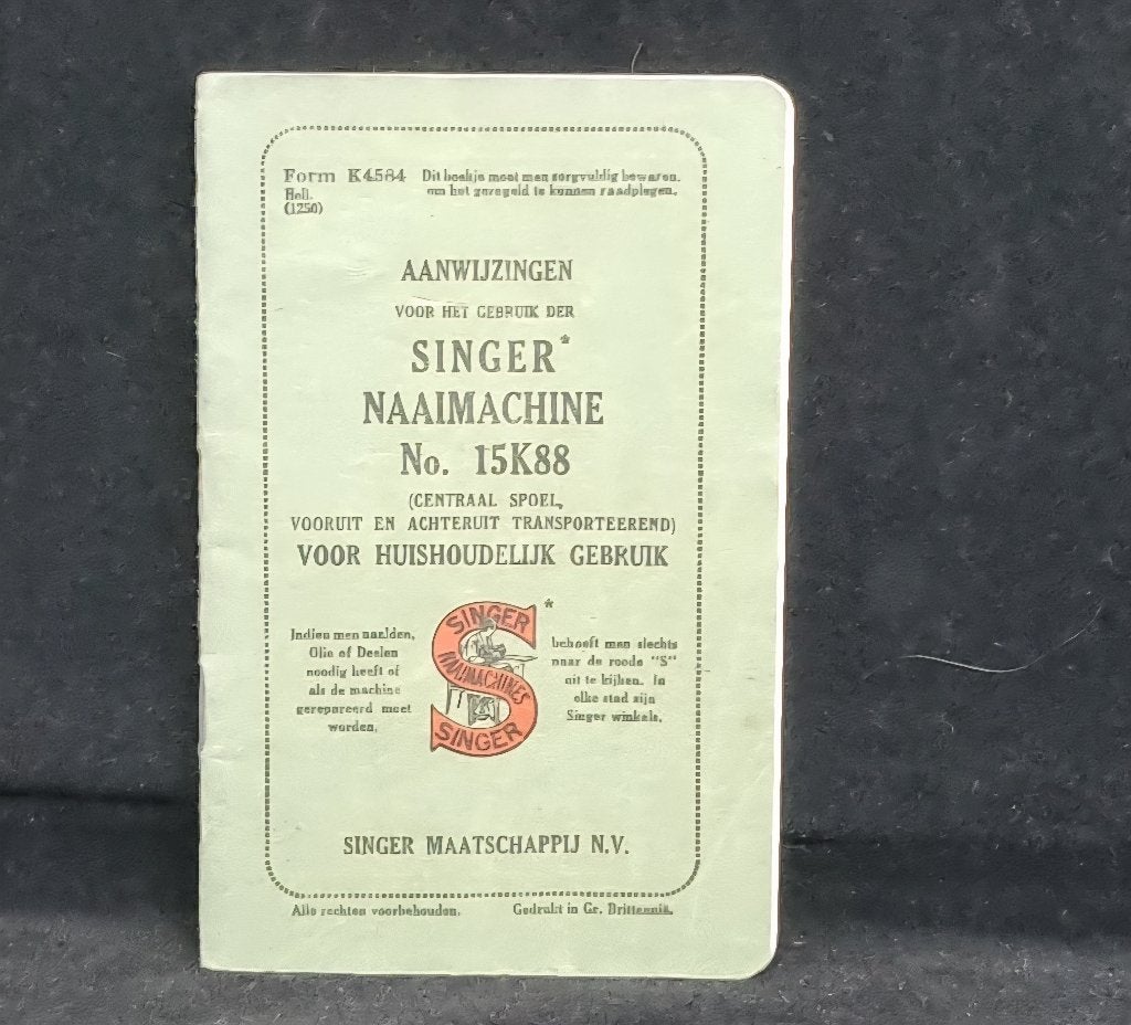 Boekje Singer naaimachine15K88, Verzenden, Gebruikt, Toebehoren, Singer