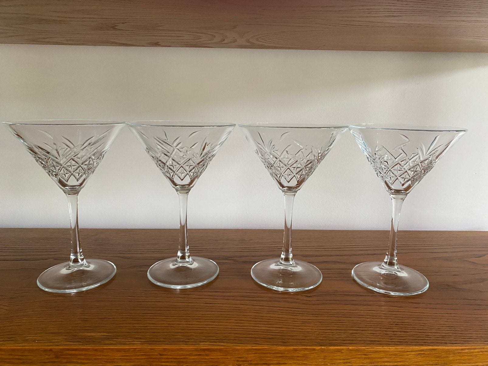 4 bewerkte cocktailglazen, Ophalen of Verzenden, Zo goed als nieuw, Overige typen