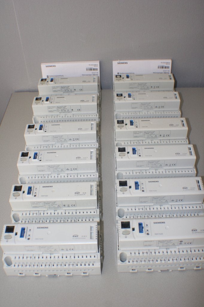 Siemens controllers, operator units, relay module, webserver, Ophalen, Zo goed als nieuw