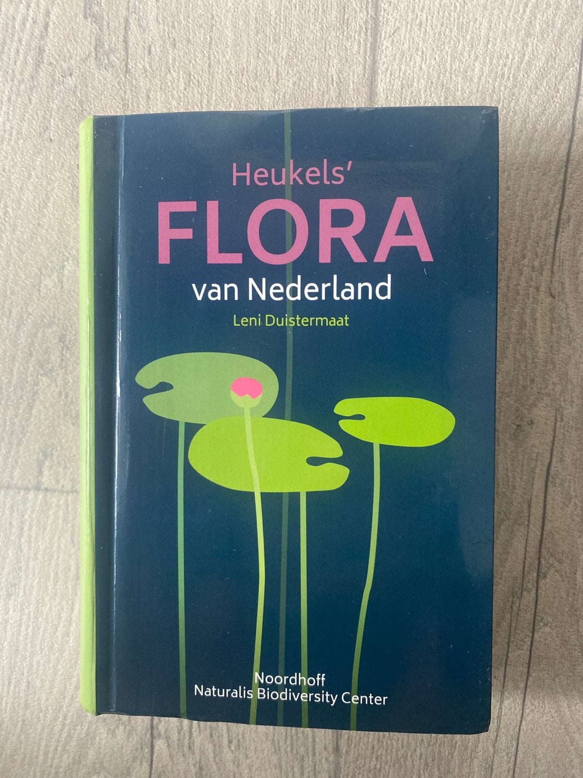 Heukels' Flora van Nederland - Leni Duistermaat (24e editie), Ophalen of Verzenden, Beta, Zo goed als nieuw, HBO