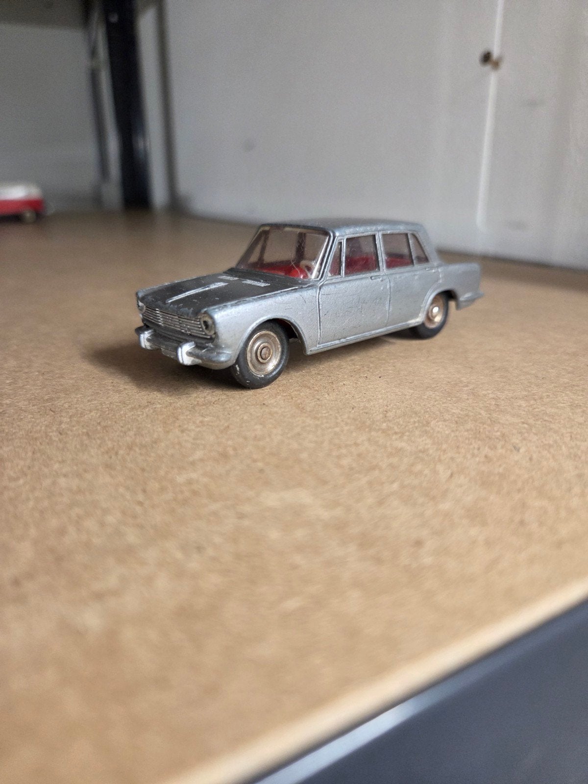dinky toys simca 1500, Hobby en Vrije tijd, Modelauto's | 1:43, Ophalen, Gebruikt, Auto, Dinky Toys