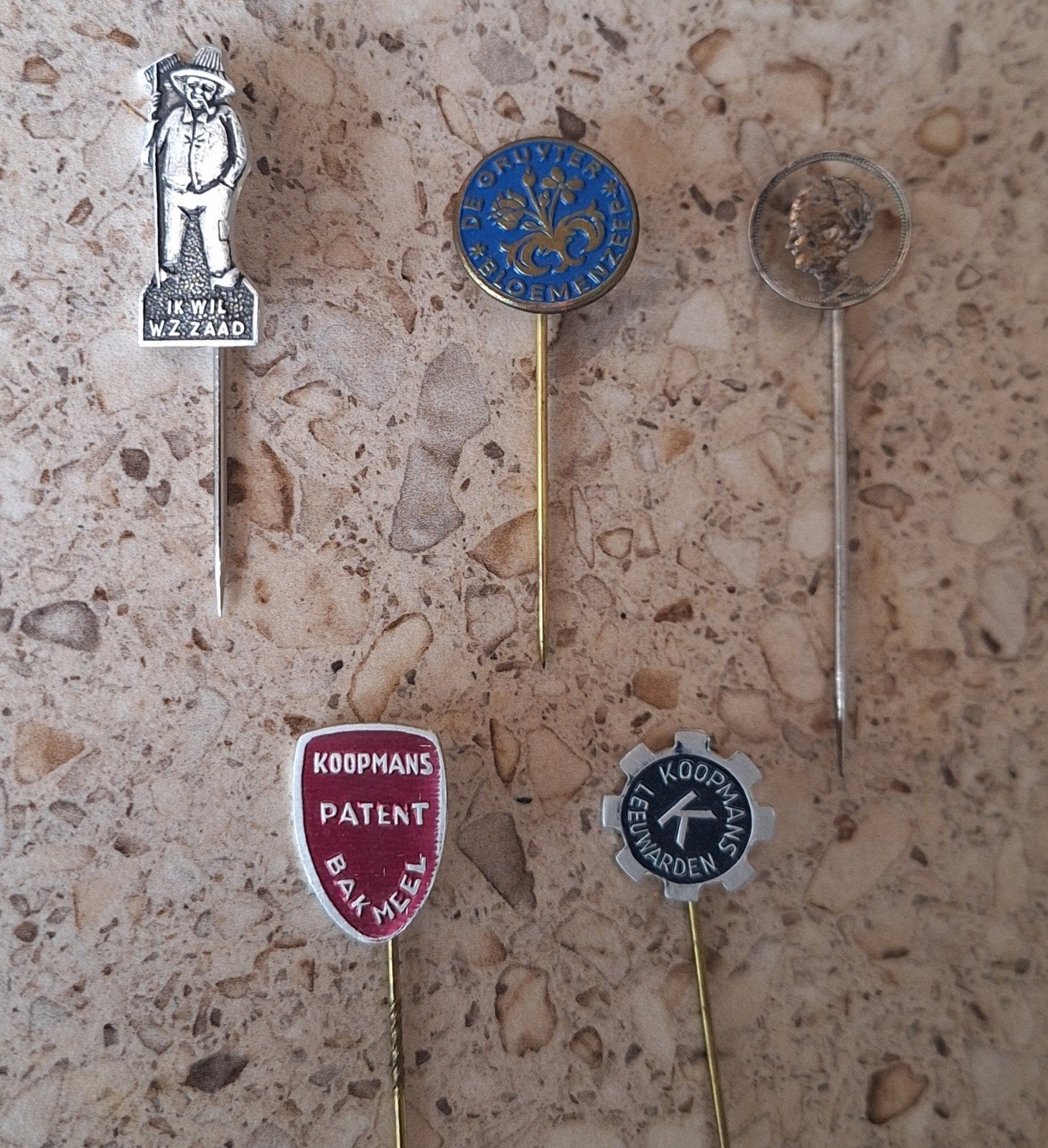 5 bijzondere speldjes, Verzamelen, Speldjes, Pins en Buttons, Ophalen of Verzenden, Gebruikt, Overige onderwerpen